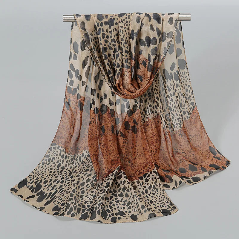 2026 Fashion Printed Leopard Chiffon Hijab Scarf Women Pareo Lady Bandanas Beach Towels Summer Muslim Veil Wrap Female Foulard