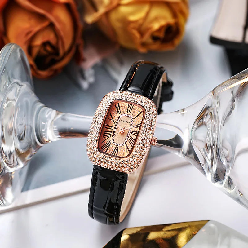 Fashionable women's leather strap watch with diamond inlay, rhinestone wine barrel, women's quartz watch