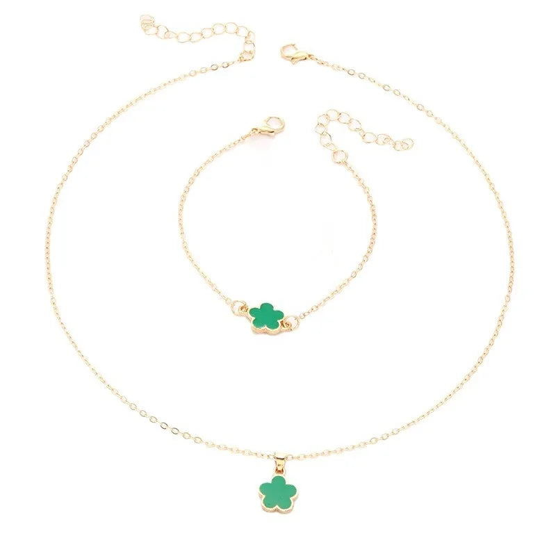 Jewelry Set Lucky Clover Bracelet, Earrings, Necklace and Ring Elegance French Niche Suitable for Daily Wear As A Gift For