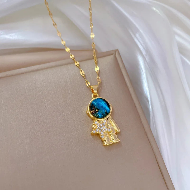 Light Luxury Titanium Steel Star Astronaut Series Necklace for Women Gold Color Planet Moon Astronaut Pendants Necklaces Jewelry