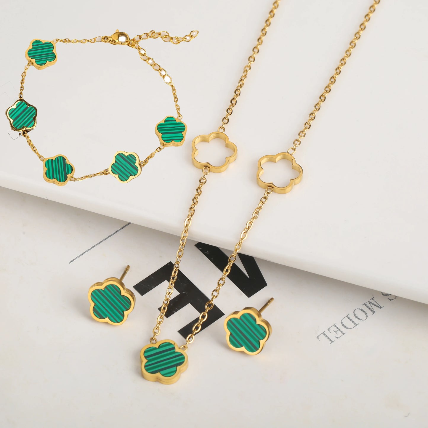 3pc New Design Single-Sided Plant Five Leaf Flower Hollow Bracelet Necklace Earring Set Stainless Steel Women's Clover