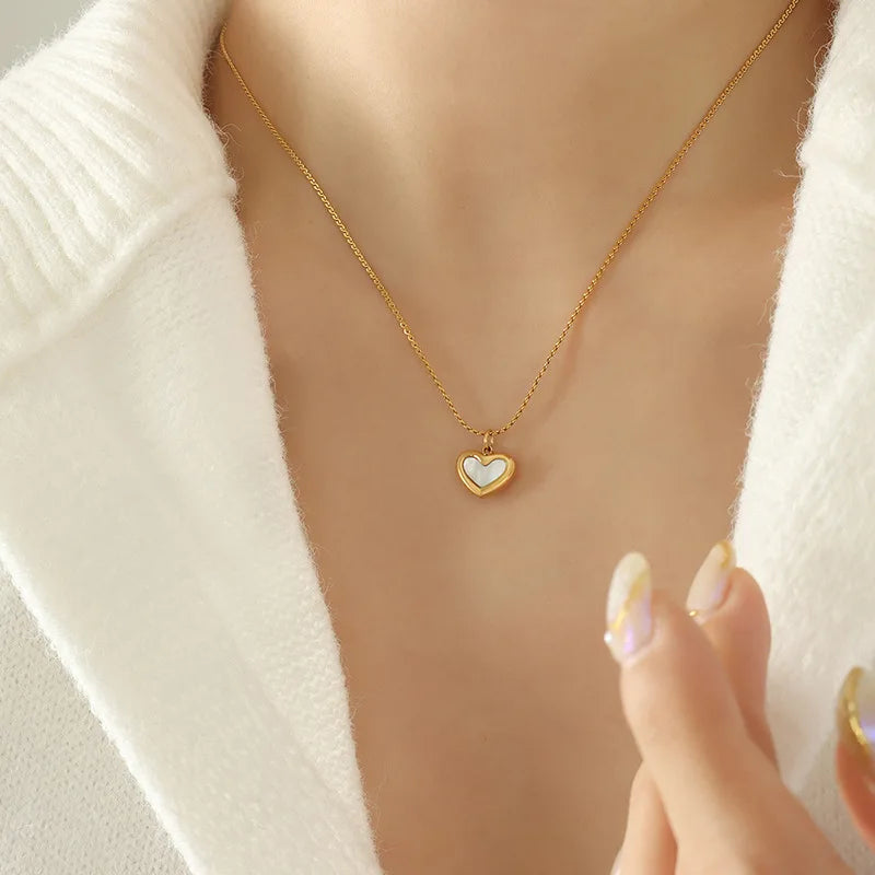 White Shell Heart Titanium Steel Necklace/Bracelet/Earrings Set 18K Gold Plated Waterproof Non Allergic Jewelry for Women Girls