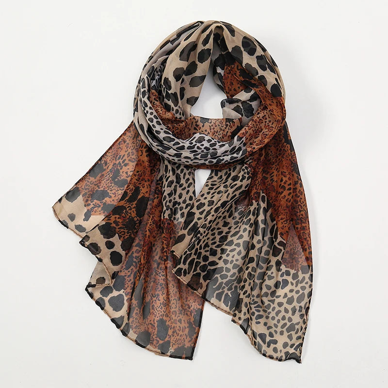 2026 Fashion Printed Leopard Chiffon Hijab Scarf Women Pareo Lady Bandanas Beach Towels Summer Muslim Veil Wrap Female Foulard