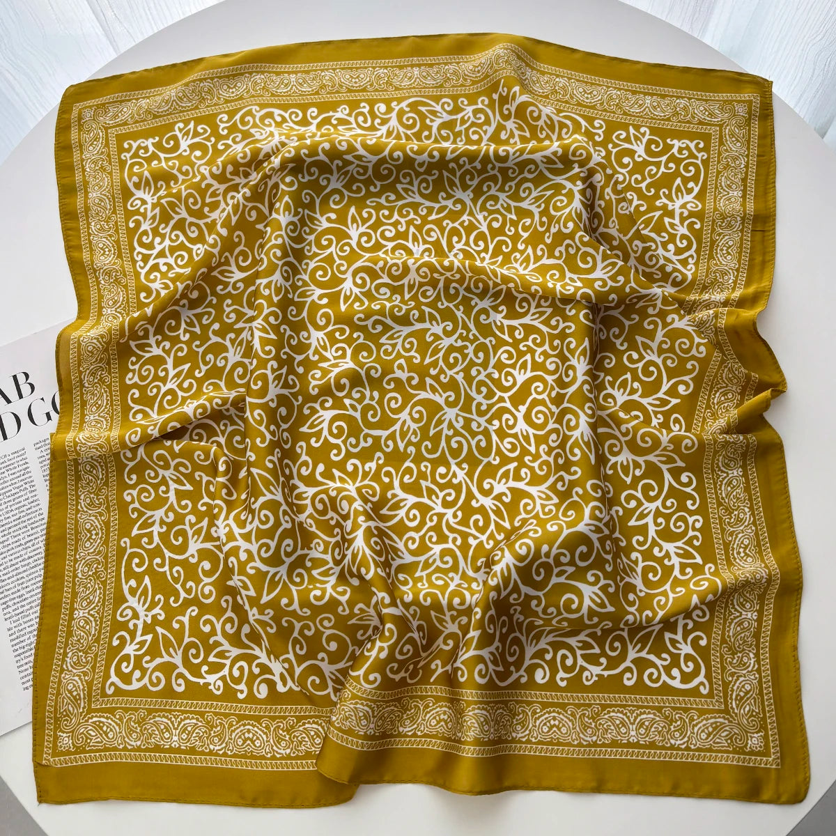 1pcs Luxury Square Scarf Cashew Print Bandana Women's Imitation Silk Scarf Casual Decoration 70cm Neckerchief Headband