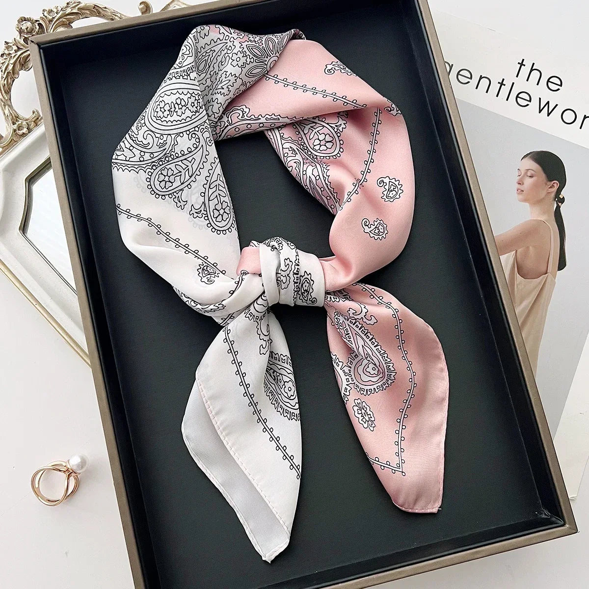 Paisley Cashew Print 70*70cm Silk Square Scarf Women Neck Tie Soft Satin Neckerchief Female Foulard Headband Hijab Decorate Hand
