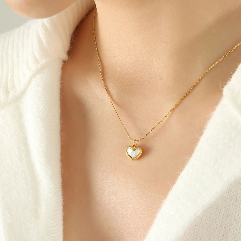 White Shell Heart Titanium Steel Necklace/Bracelet/Earrings Set 18K Gold Plated Waterproof Non Allergic Jewelry for Women Girls