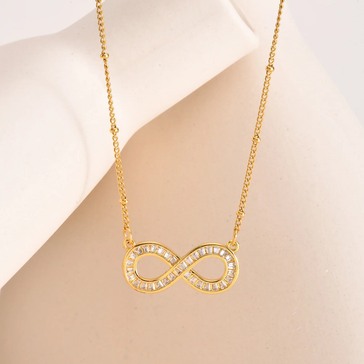 Women Gift Infinity Necklace, Cubic Zircoina Pendant Jewelry for Mom Girlfriend