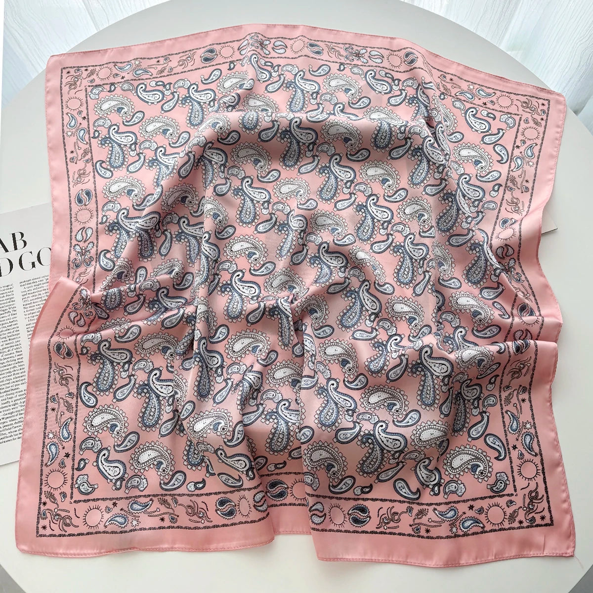 1pcs Luxury Square Scarf Cashew Print Bandana Women's Imitation Silk Scarf Casual Decoration 70cm Neckerchief Headband