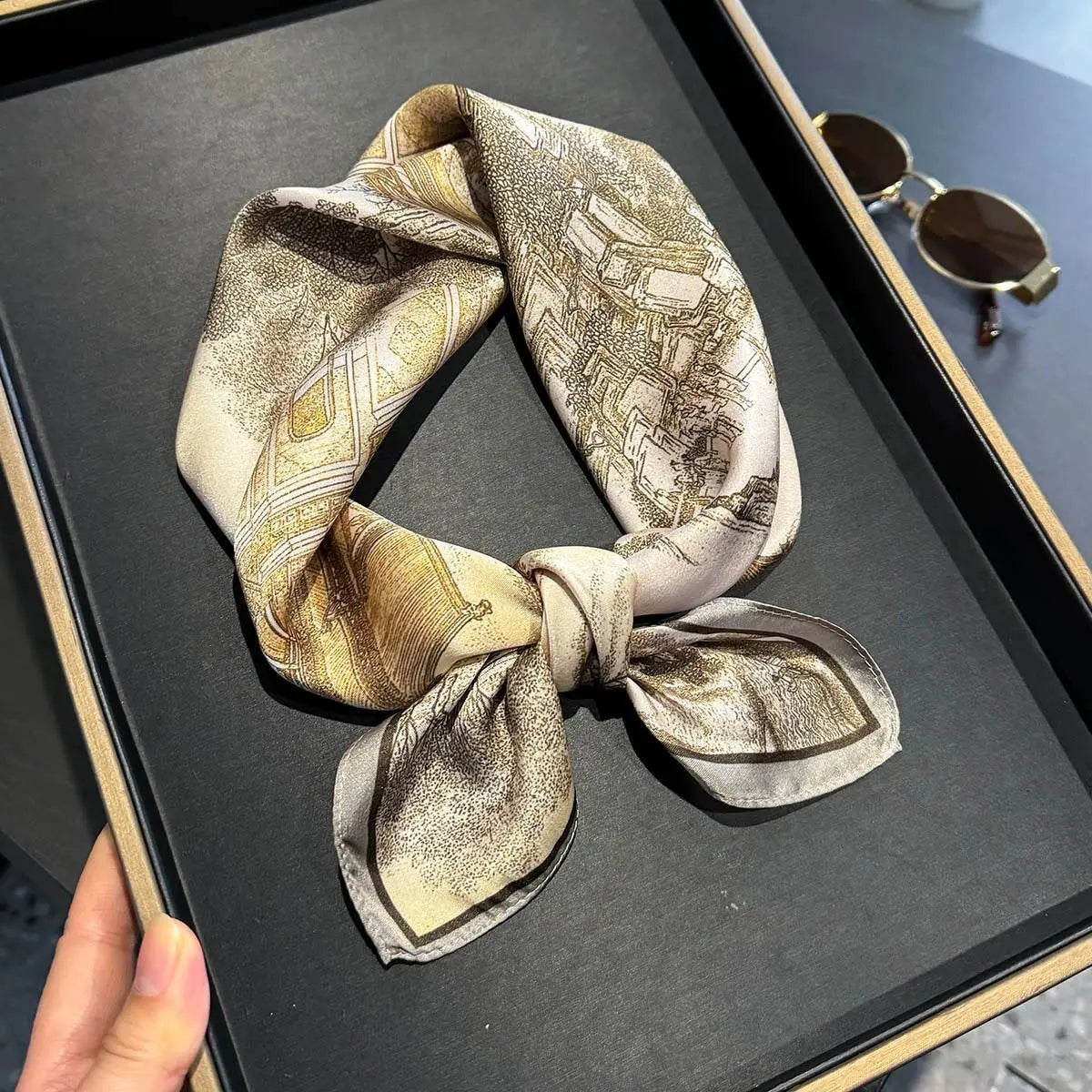 New Pure Silk Scarf Women Fashion 100% Mulberry Silk 53cm Square Scarves Shawl Pashmina Poncho Hijab Neckerchief Foualrd Bandana