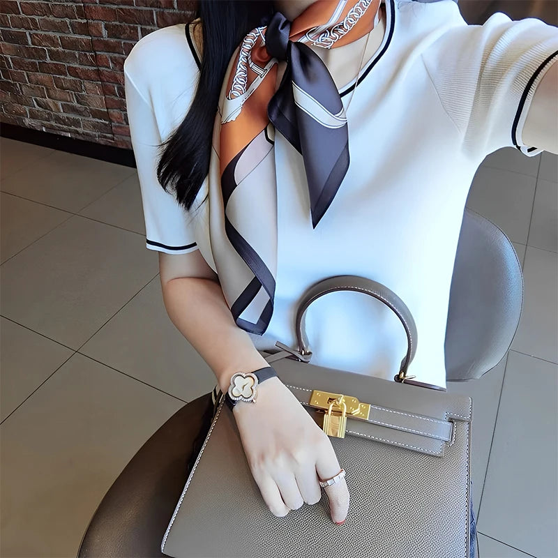 2024 New Fashion Luxury Silk Scarf Bandana Women Hair Bands Square Scarves Neck Tie Bag Scarfs Satin Lady Wrap Headband