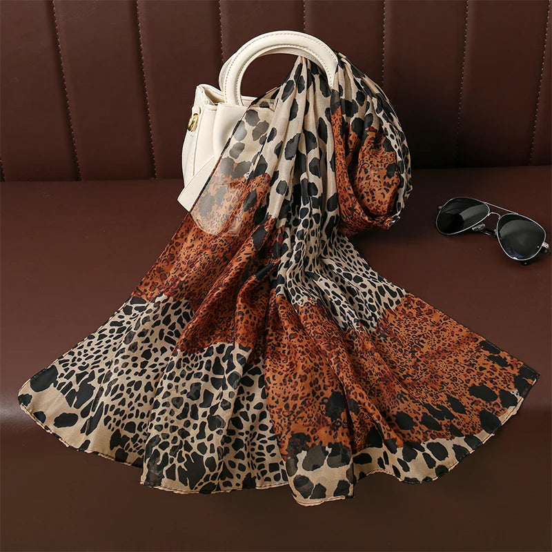 2026 Fashion Printed Leopard Chiffon Hijab Scarf Women Pareo Lady Bandanas Beach Towels Summer Muslim Veil Wrap Female Foulard