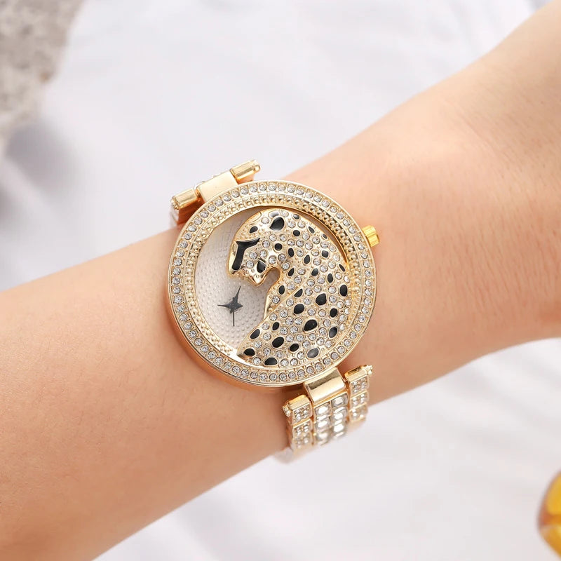 Leopard Head Women's Watches Diamonds Quartz Fashion Personality Ladies Jewelry Temperament Bracelet Watch UTHAI H30