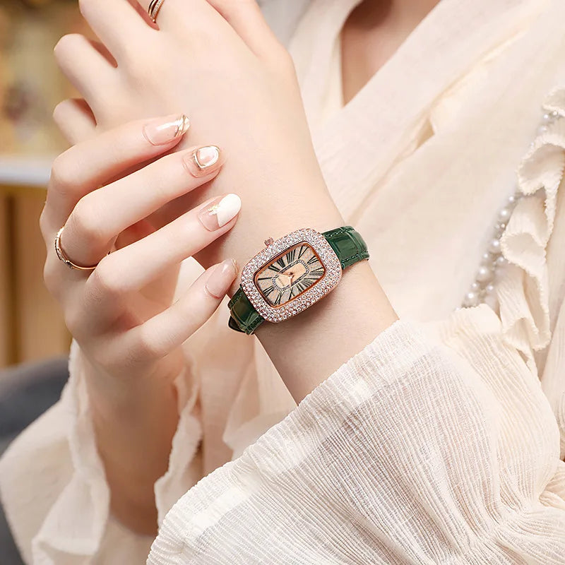 Fashionable women's leather strap watch with diamond inlay, rhinestone wine barrel, women's quartz watch