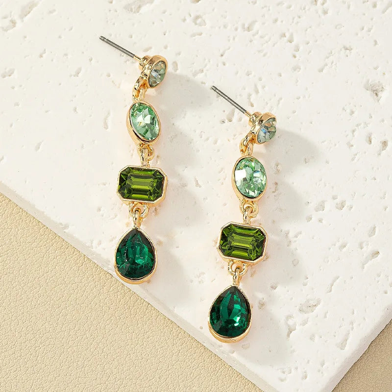 Retro Gradient Green Square Crystal Drop Earrings for Women Elegant Light Luxury Long Pendant Earrings Geometric Jewelry Gifts