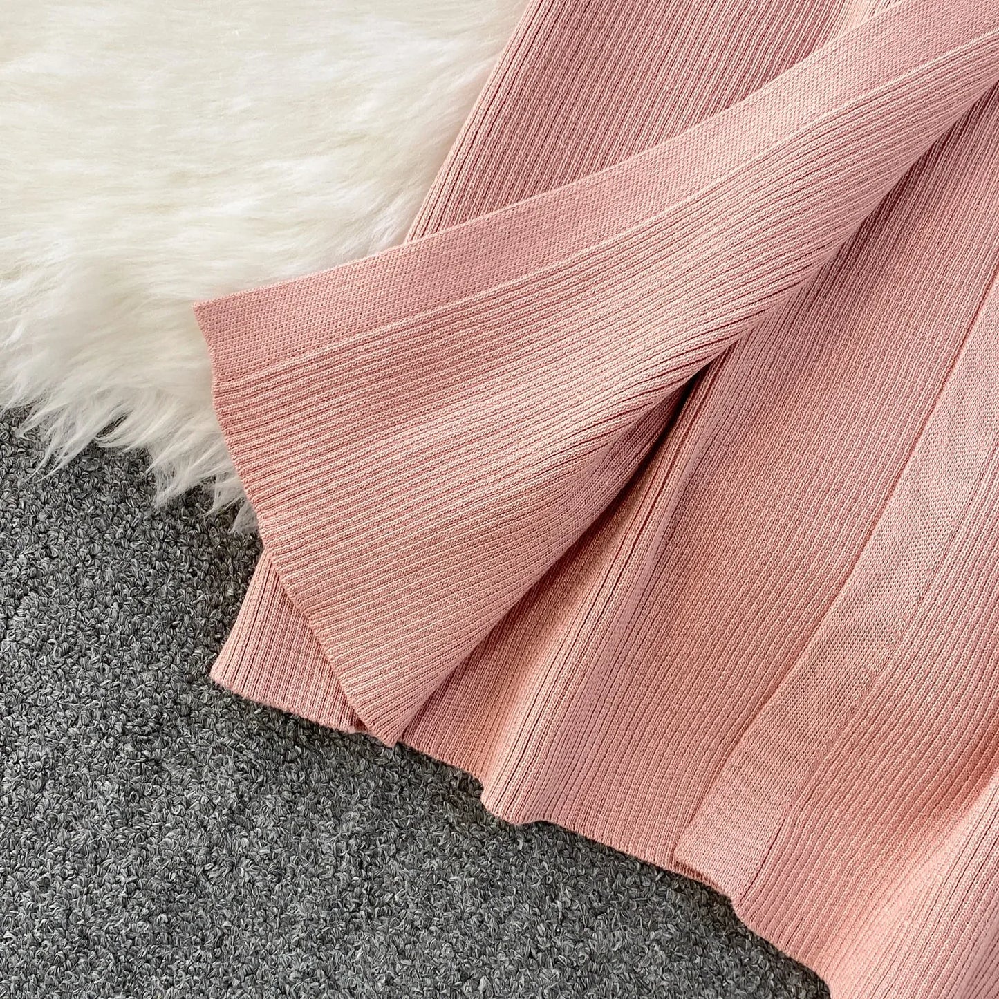 YuooMuoo Brand Style Women Knitted Maxi Dress 2026 New Spring Summer Single-breasted Sleeveless Bodycon Lady Dress Party Vestido