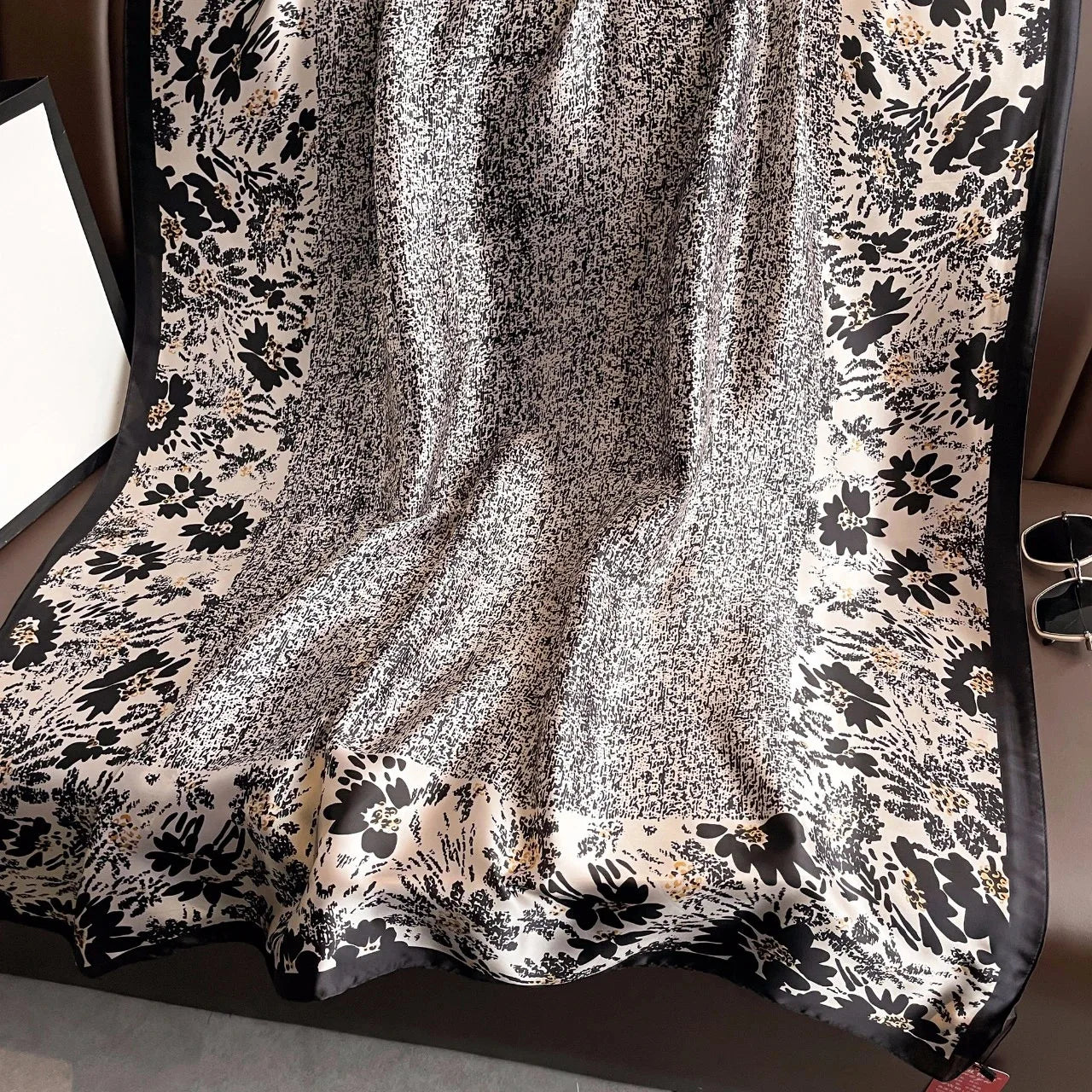 Spring Scarf Women's Luxury Design Polyester Material Smooth Scarf Soft Shawl Beach