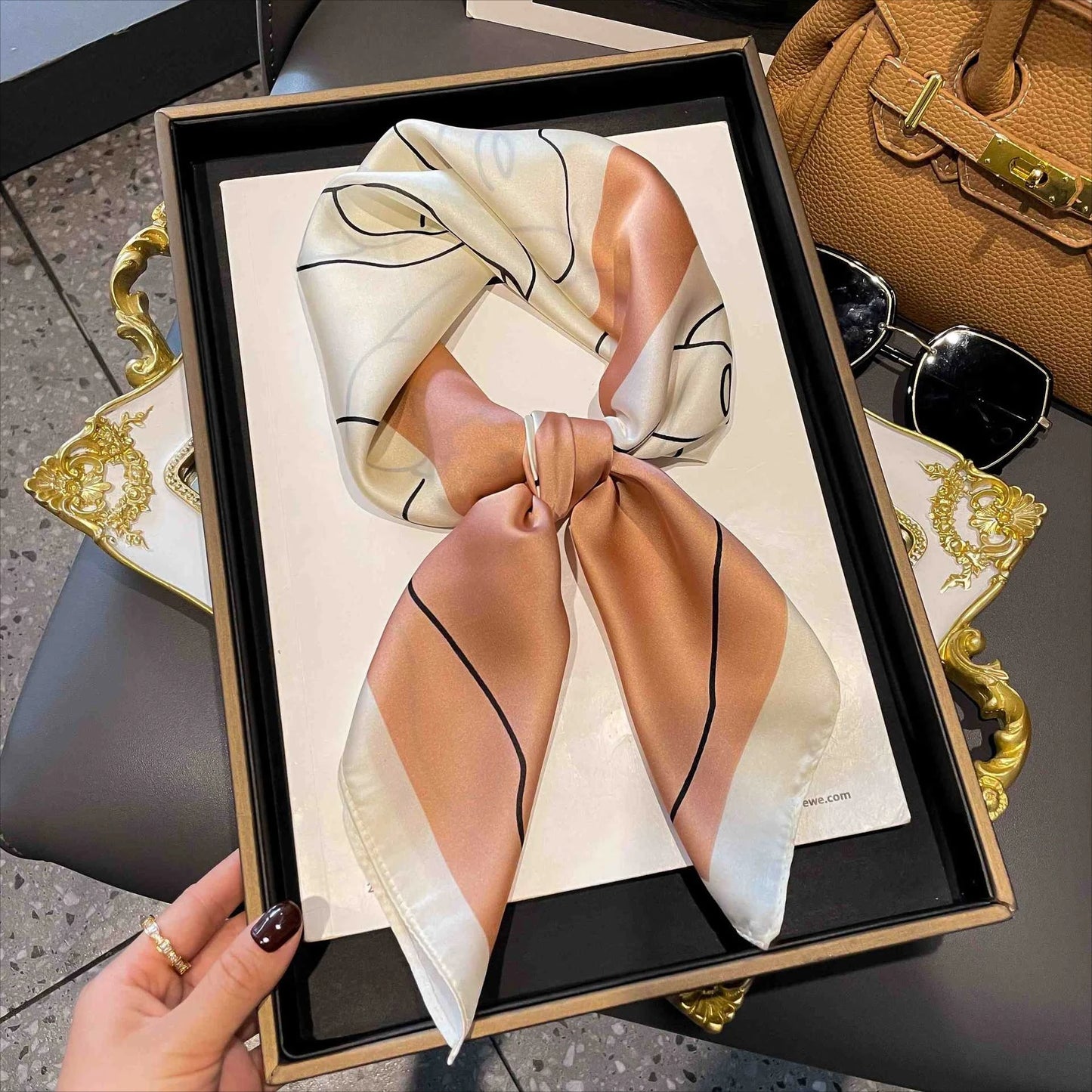 Fashion 70cm Green Print Square Silk Scarf Women Satin Neck Scarves Wrap Headkerchief Beach Hair Band Women's Bandana