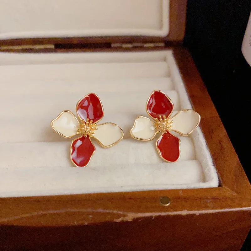 New Multi Color Acrylic Flower Stud Earrings for Women Korean Fashion Cute Super Fairy Temperament Earrings Jewelry Accessories
