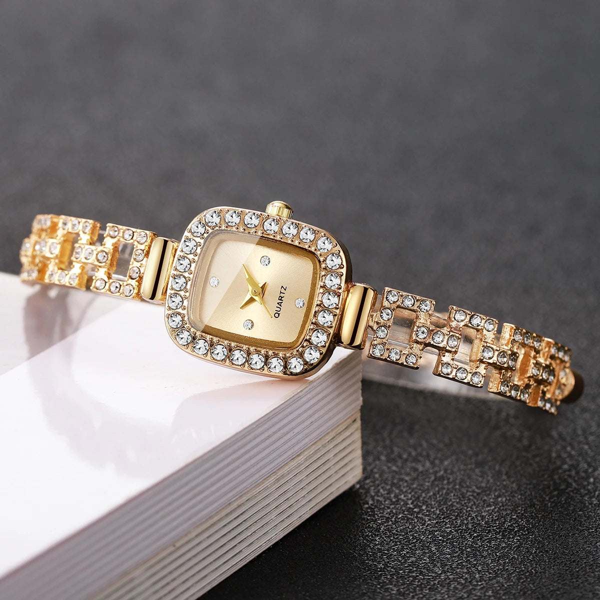 Luxury Rhinestone Bracelet Strap Women Watches Elegant Square Quartz Wristwatch Reloj Mujer Girls Clock Gift (Without Box)