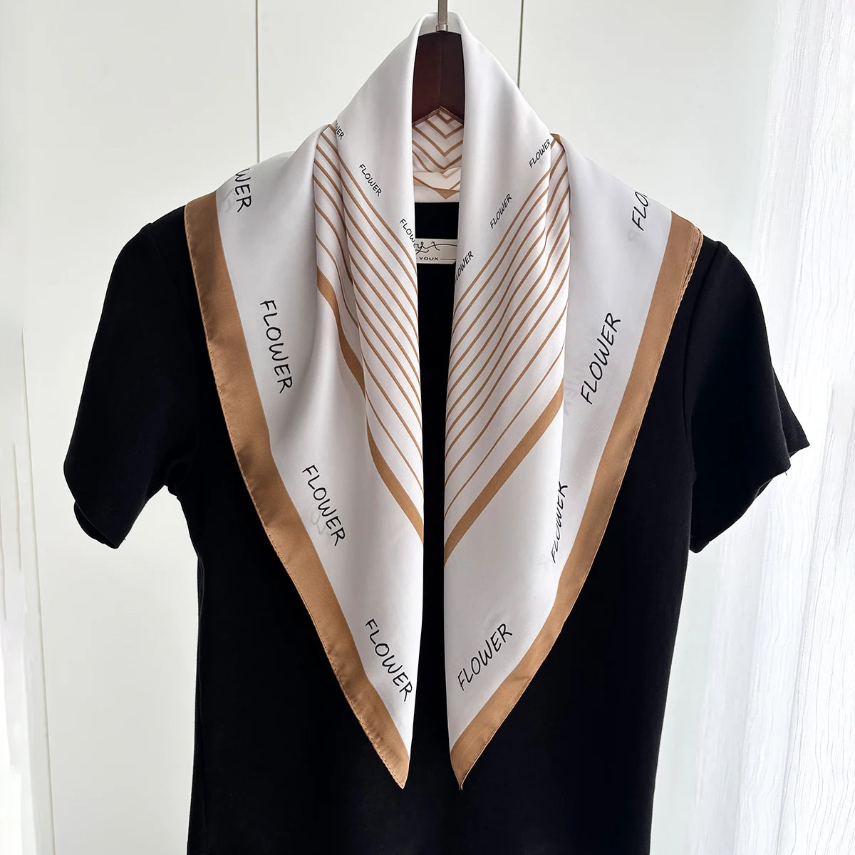 Luxury Print Scarf For Women Elegant Bag Ribbon Ladies Headband Floral Neck Scarves Neckerchief Bandanas For Beach Travel