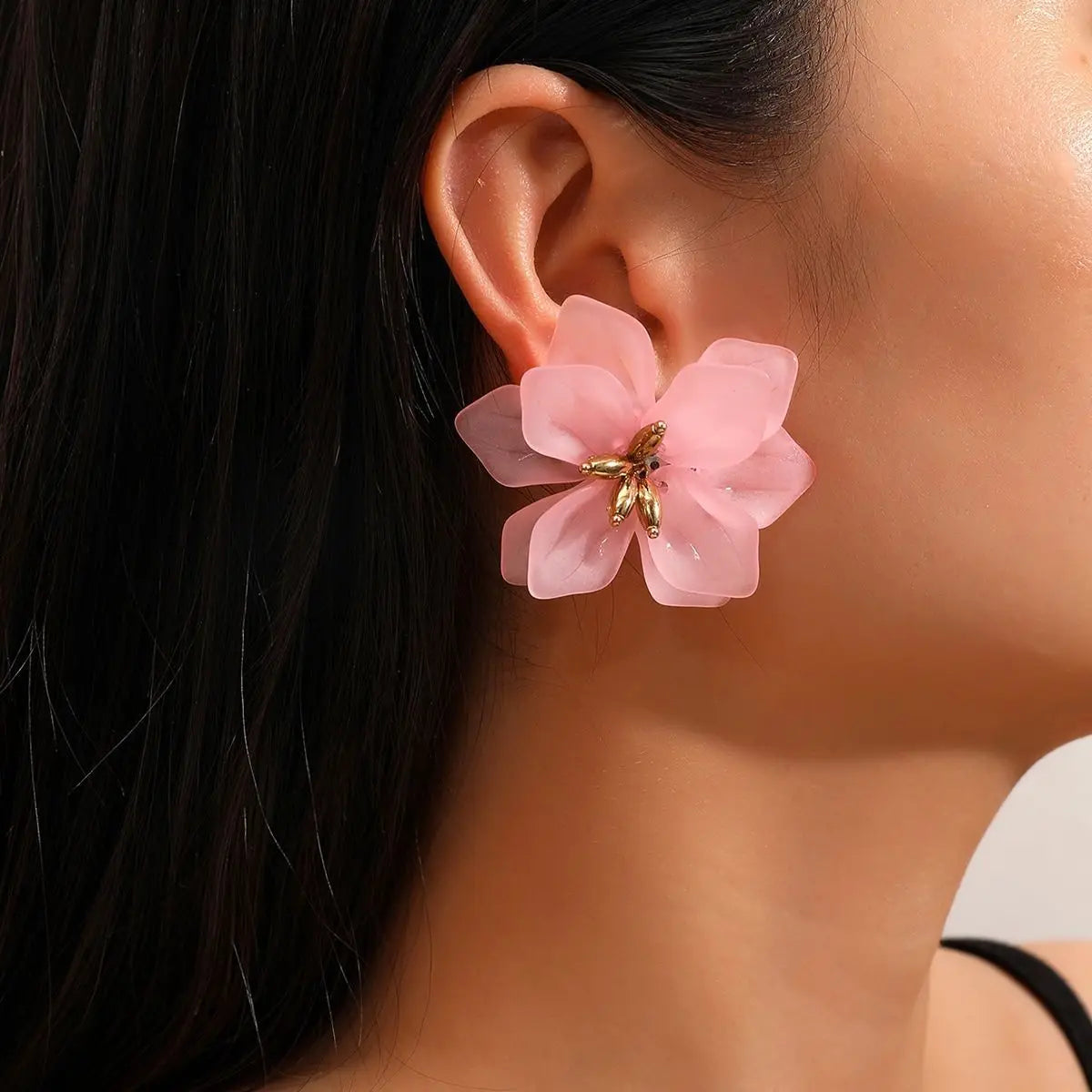 New Multi Color Acrylic Flower Stud Earrings for Women Korean Fashion Cute Super Fairy Temperament Earrings Jewelry Accessories