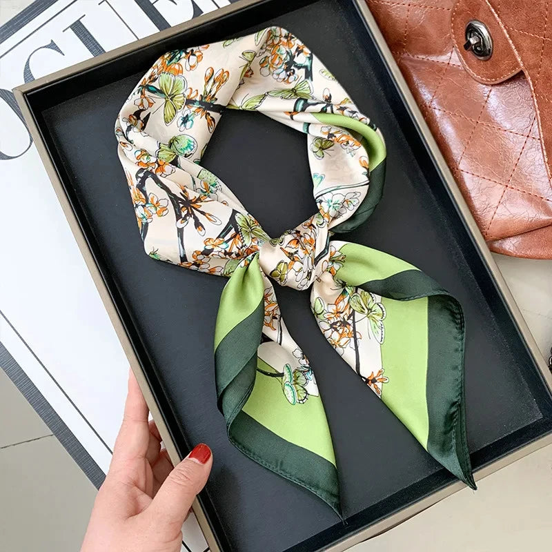 2024 New Fashion Luxury Silk Scarf Bandana Women Hair Bands Square Scarves Neck Tie Bag Scarfs Satin Lady Wrap Headband