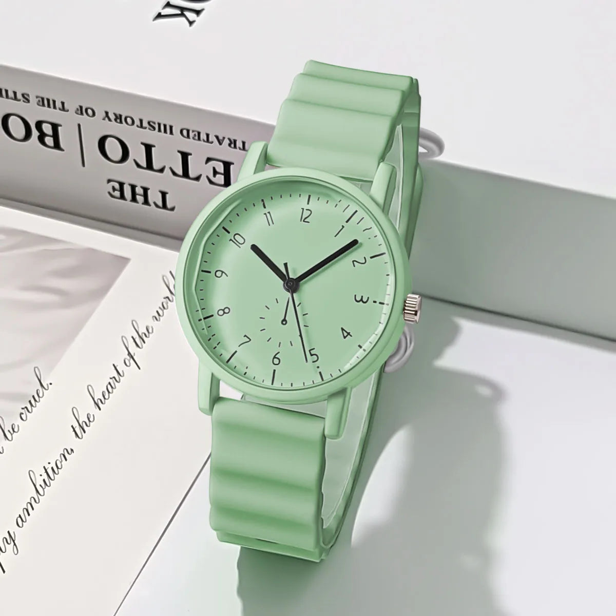 1pc-Jelly Color Round Shell Student Sports Creative Wave Shaped Quartz Watch Ins Wind