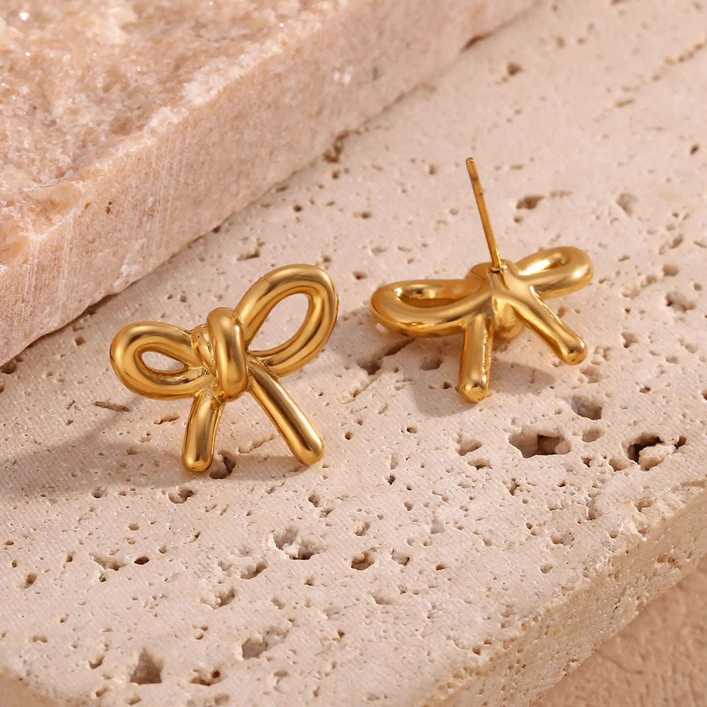 CARLIDANA Fashion Trend Bow Jewelry Waterproof Bow Earrings and Necklace 18k Gold Plated Stainless Steel Women Jewelry Set