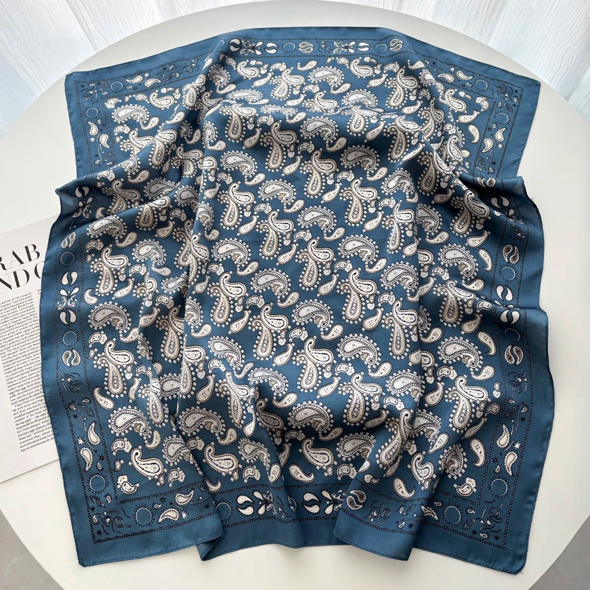 1pcs Luxury Square Scarf Cashew Print Bandana Women's Imitation Silk Scarf Casual Decoration 70cm Neckerchief Headband