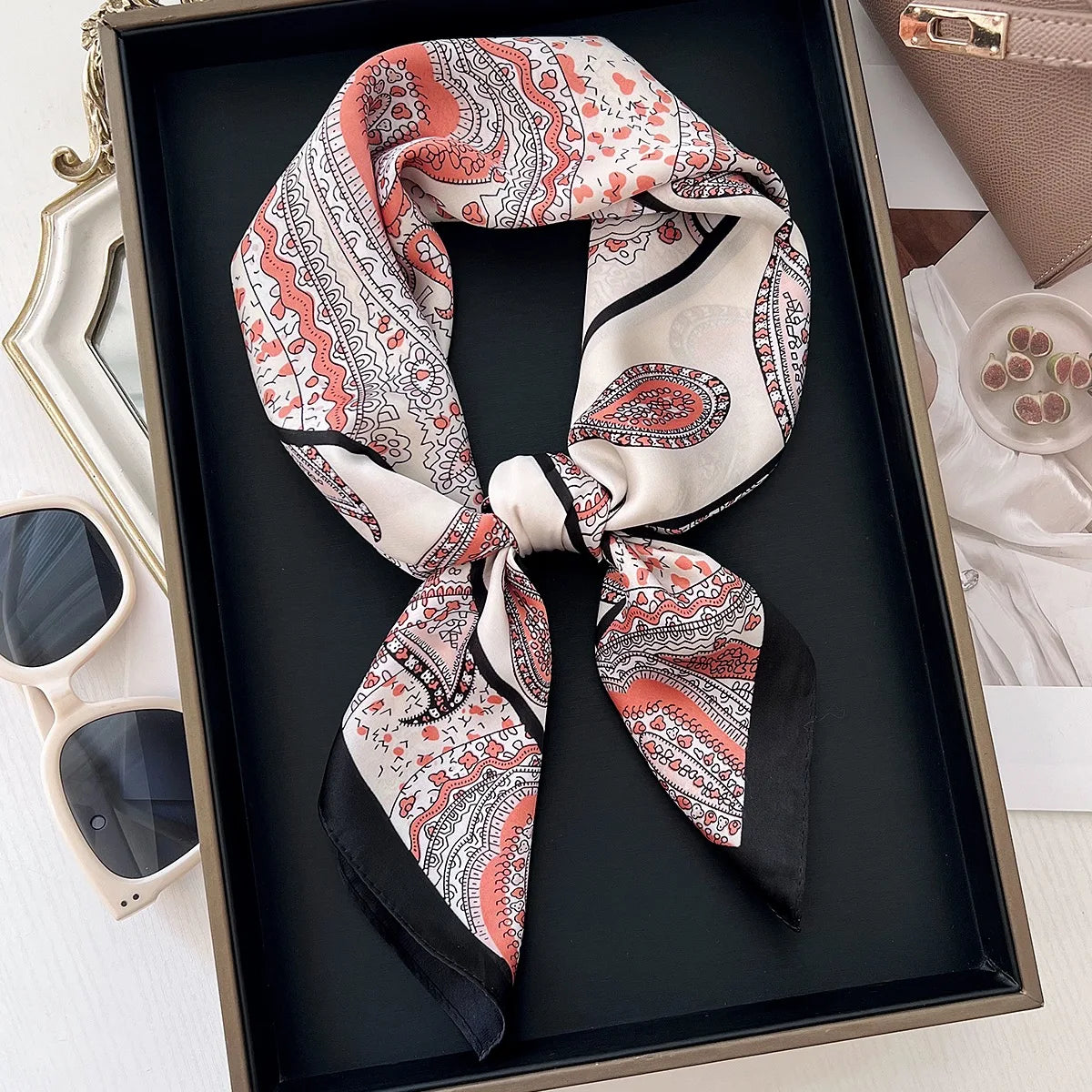 Paisley Cashew Print 70*70cm Silk Square Scarf Women Neck Tie Soft Satin Neckerchief Female Foulard Headband Hijab Decorate Hand