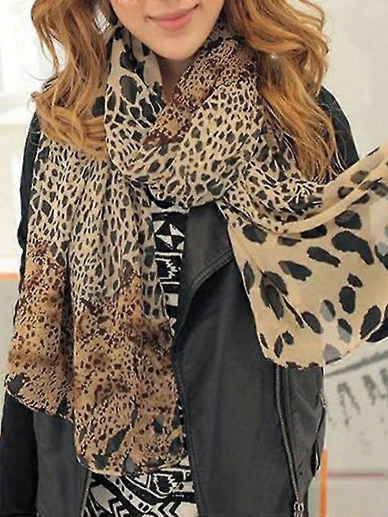 2026 Fashion Printed Leopard Chiffon Hijab Scarf Women Pareo Lady Bandanas Beach Towels Summer Muslim Veil Wrap Female Foulard