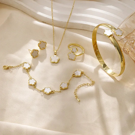 Stainless Steel Clover Jewellery Set Luxury Lucky Flower Design Pendant Jewelry Sets for Women  Simple Fashion Matching Set