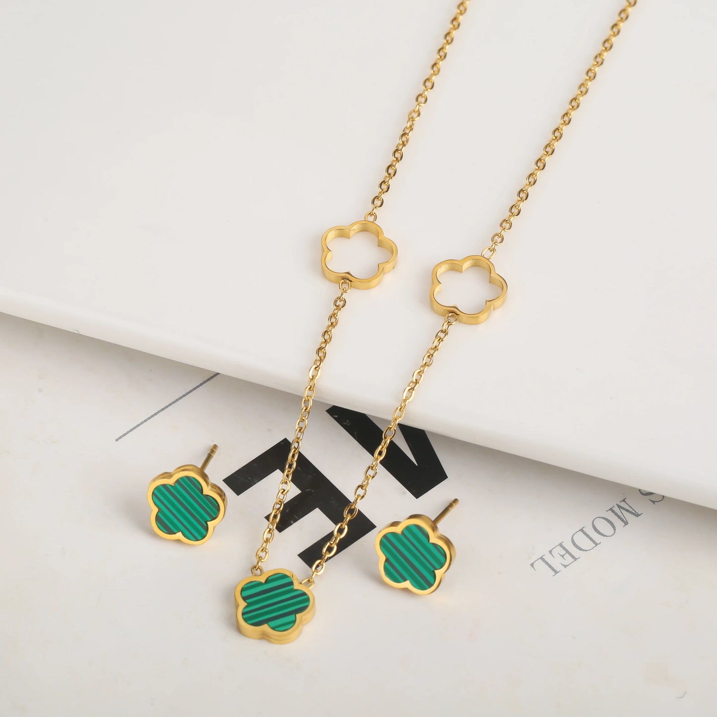 3pc New Design Single-Sided Plant Five Leaf Flower Hollow Bracelet Necklace Earring Set Stainless Steel Women's Clover