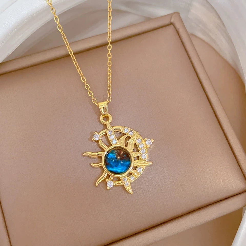 Light Luxury Titanium Steel Star Astronaut Series Necklace for Women Gold Color Planet Moon Astronaut Pendants Necklaces Jewelry