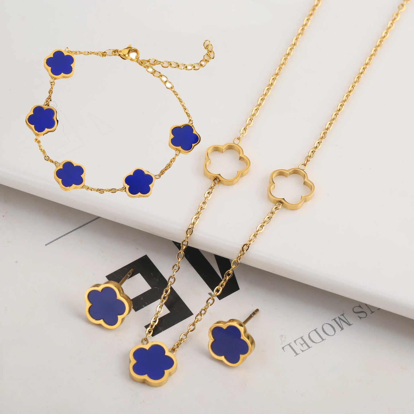 3pc New Design Single-Sided Plant Five Leaf Flower Hollow Bracelet Necklace Earring Set Stainless Steel Women's Clover